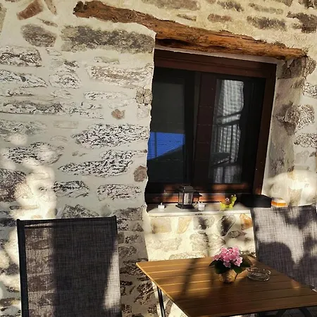 Stamatis & Stamatia Stone House Apartament Prínos